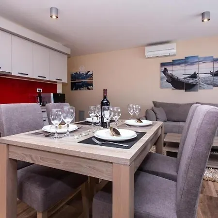 Marina Apartament