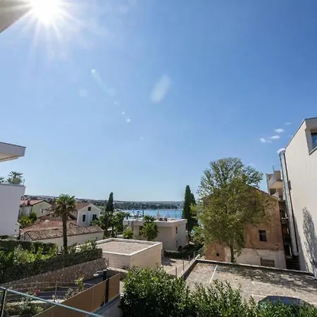Apartament Marina *